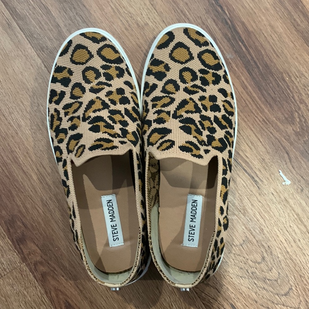 STEVE MADDEN Animal Print Slip-On Knit Sneaker Platform